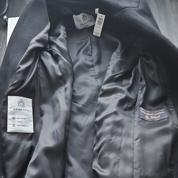 Babaton - Aritzia - Publication Coat - Elegant Gray Double-Breasted Women's Coat - Picture 11 of 12